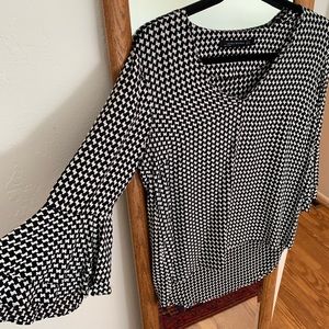 ZARA ruffle arm blouse